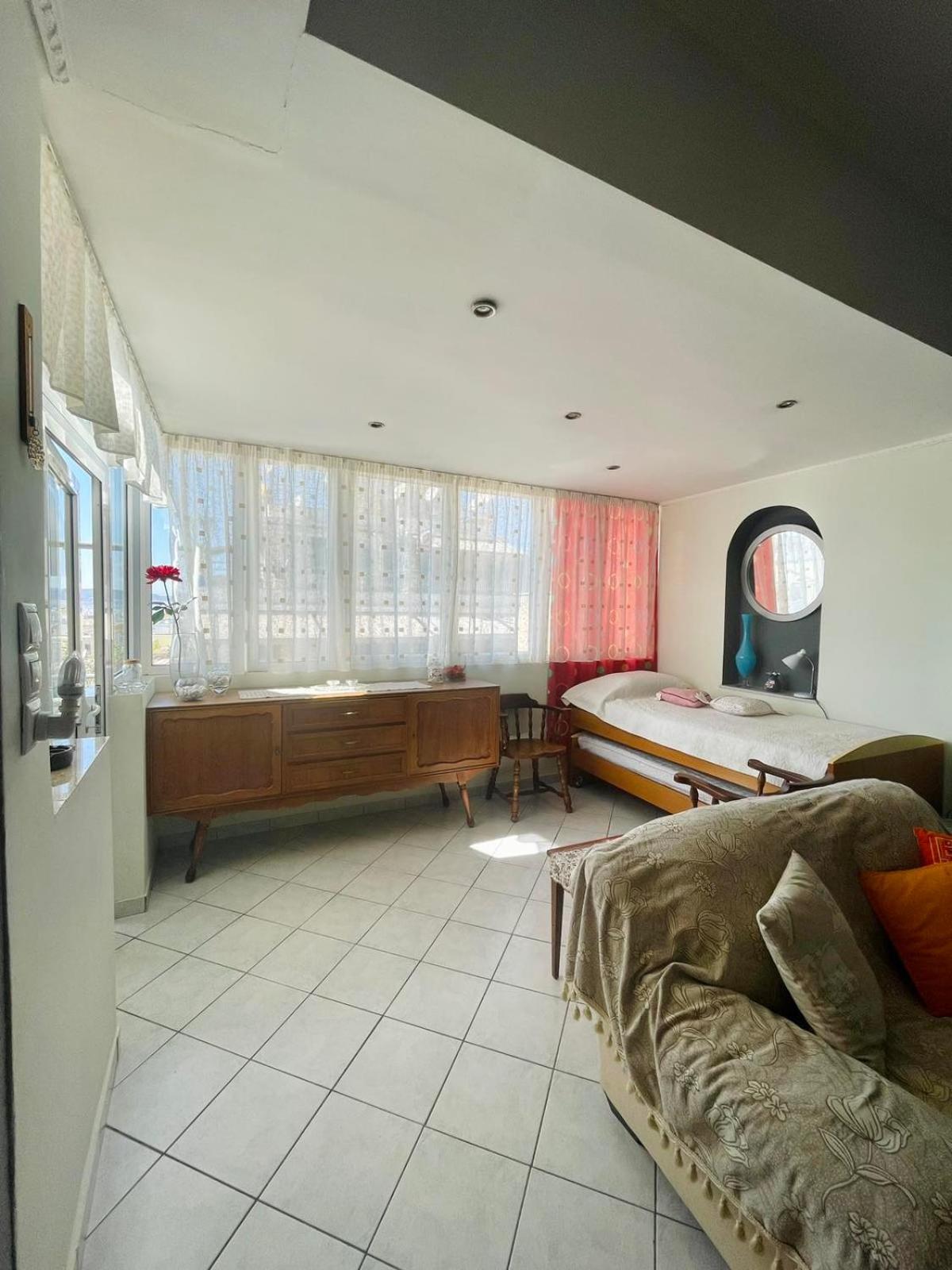 Beautiful View - 2 Bedroom Apartment Atene Esterno foto